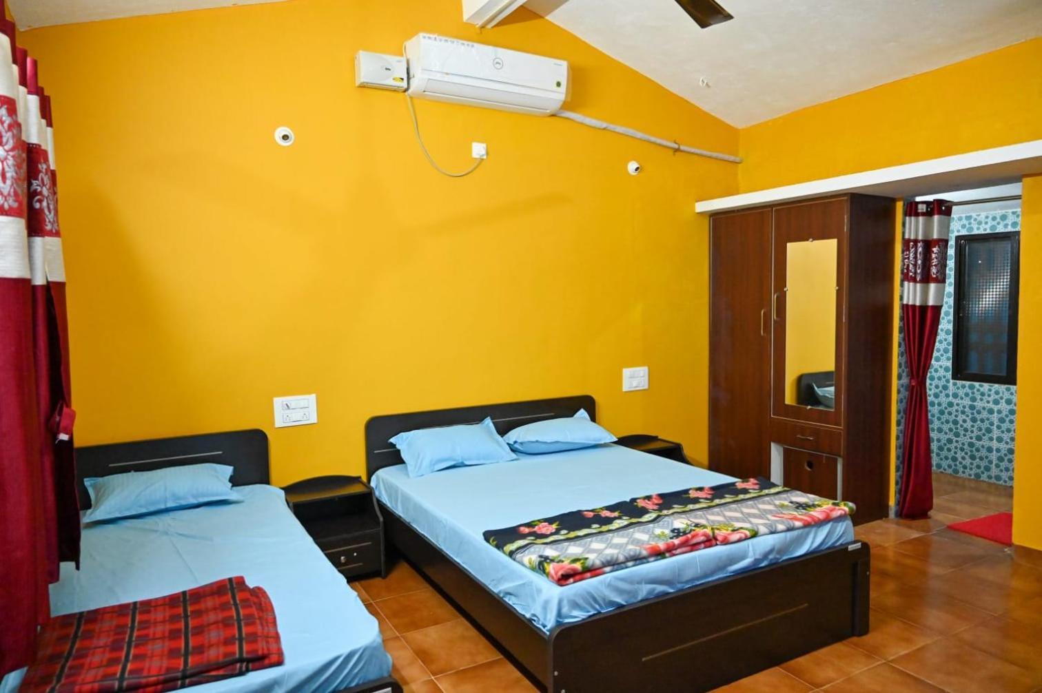 Hotel The Shadaxari Nilaya Gokarna  Exterior foto
